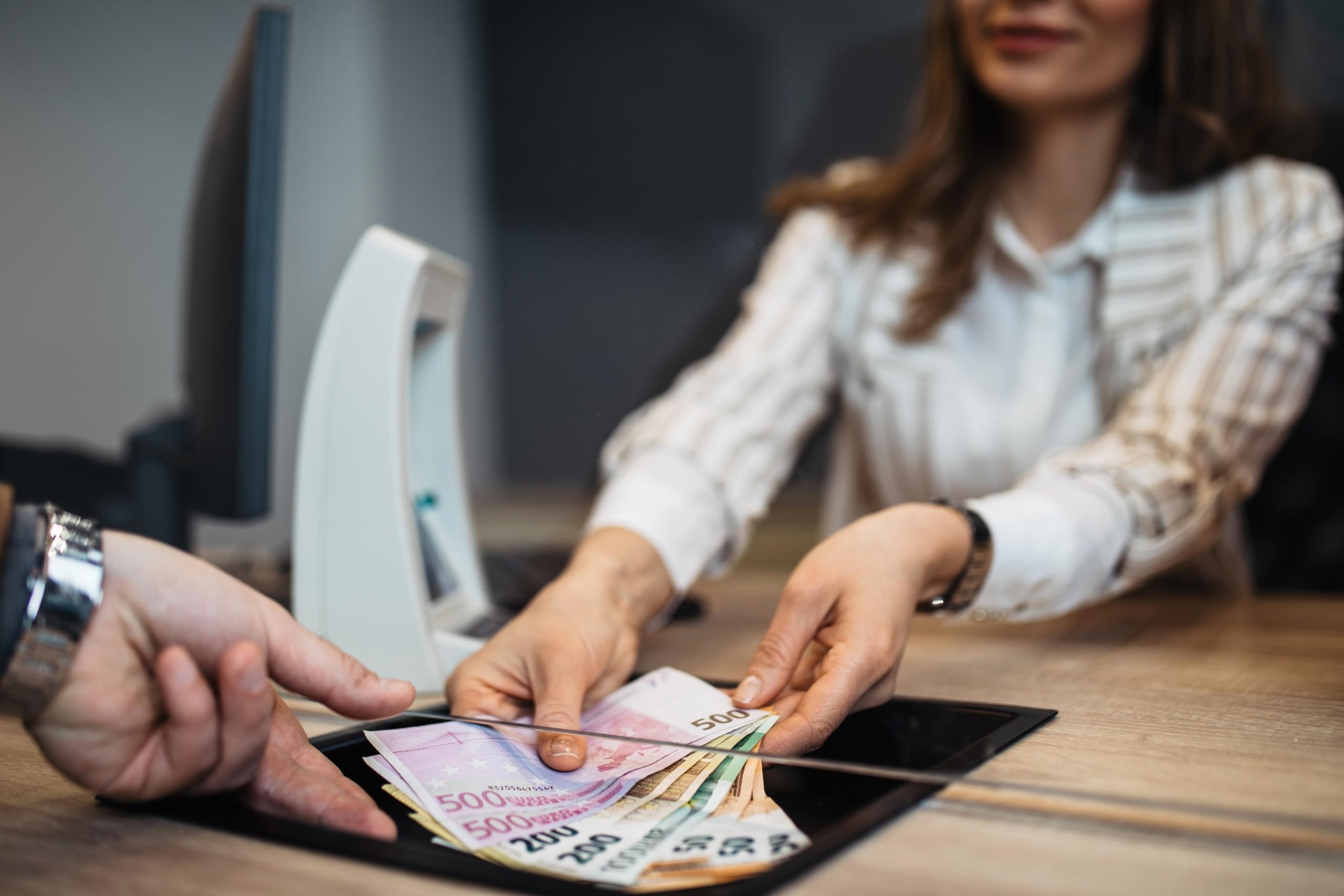 Simpanan Murah Depo 10k Rupiah: Solusi Hemat dan Efektif